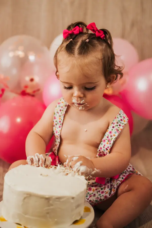 Sesión primer año smash cake en Marbella